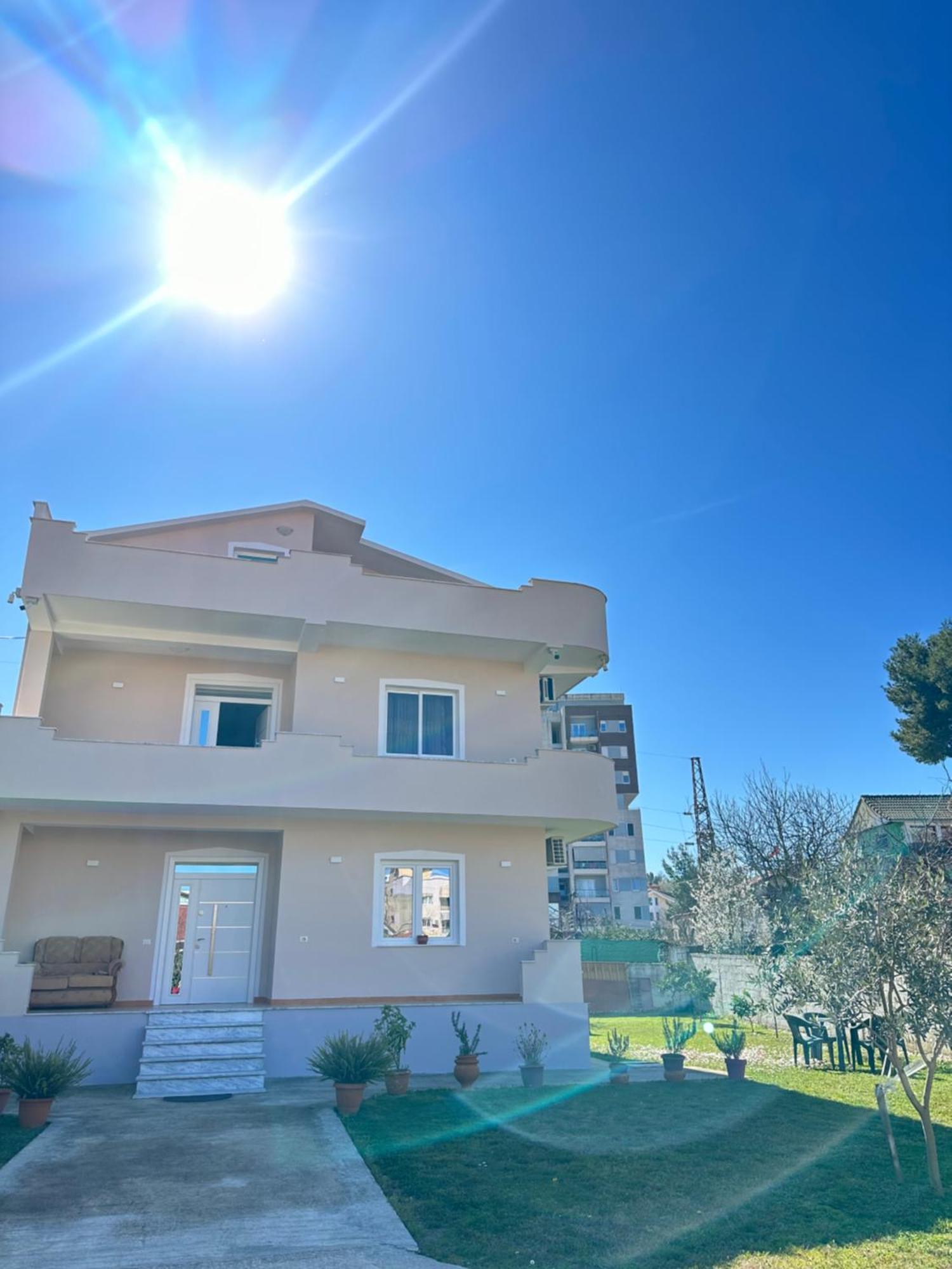 Tirana Residence Guest house